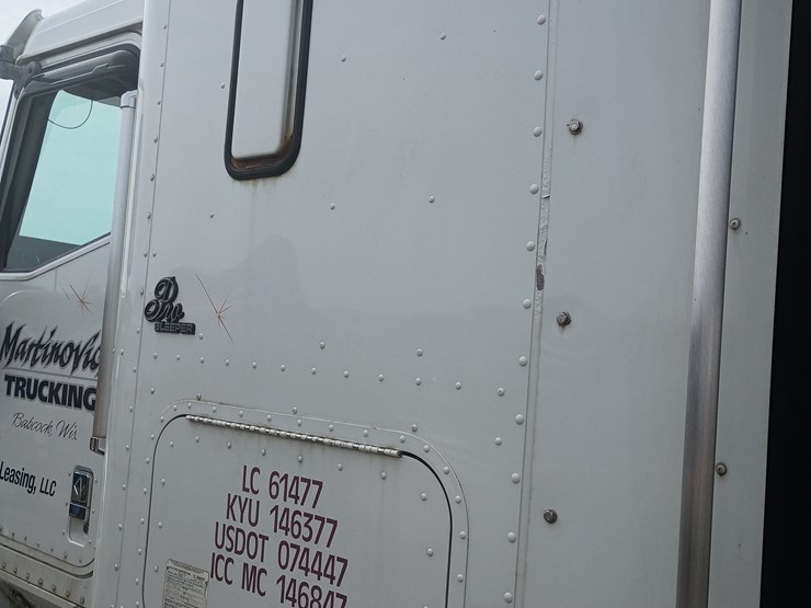 2000-international-9200i-image-23