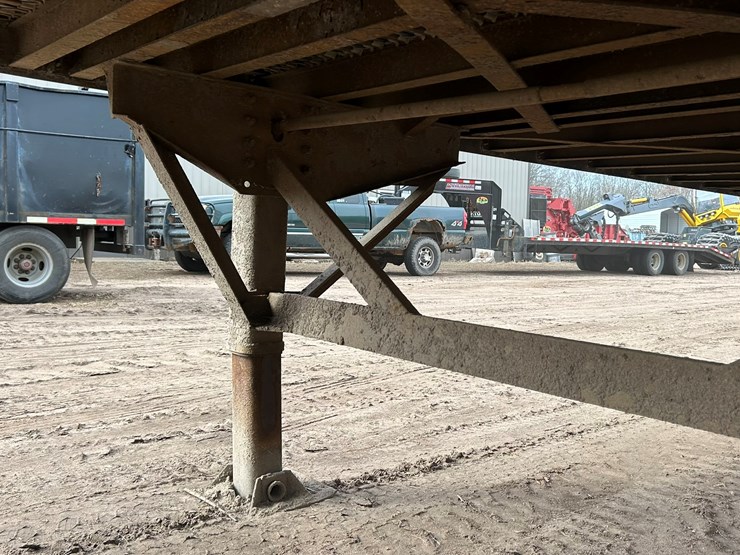 2000-wilkens-walking-floor-image-17