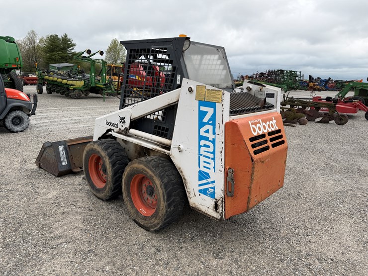 1993-bobcat-742b-image-11