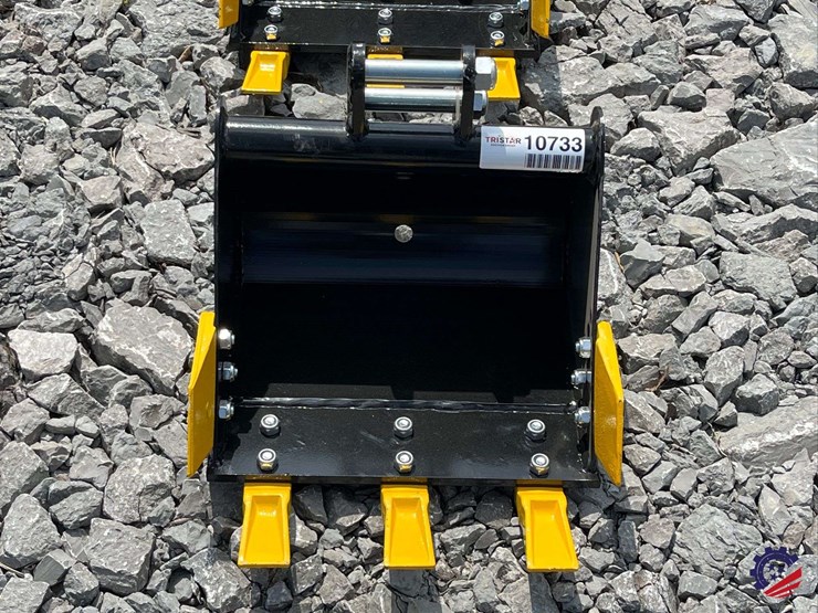 unused-2026-ce-16"-toothed-bucket-image-8