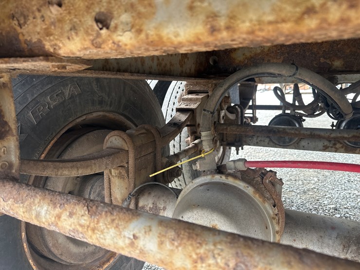 2008-massey-ferguson-8-image-33