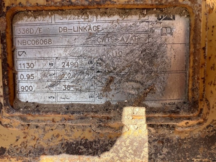 caterpillar-36-image-7