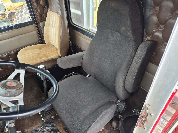 1993-kenworth-t800-image-73