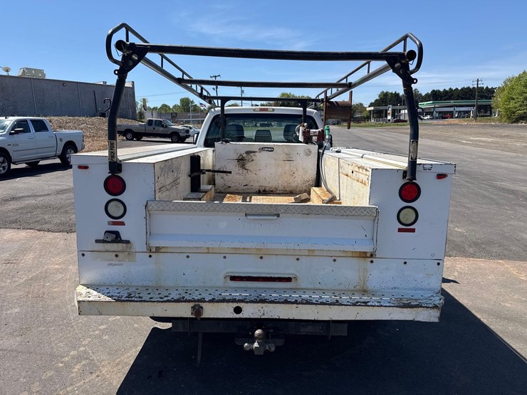 2012-ford-f350-image-3