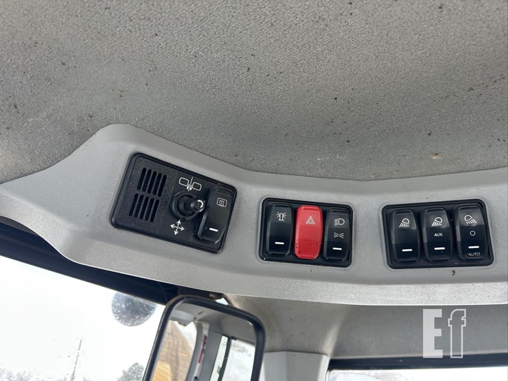 2016-caterpillar-930m-image-100