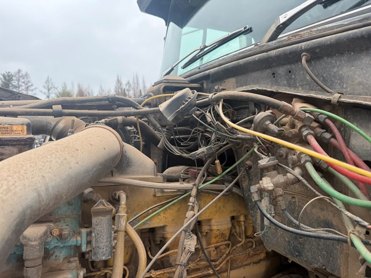 #1113-•-1990-ford-quad-axle-dump-truck-image-16