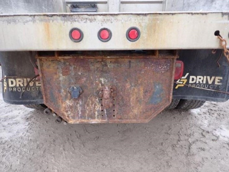 2006-ford-f650-xlt-image-43