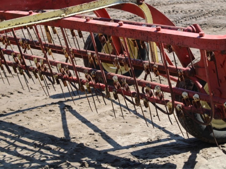 new-holland-55-image-6