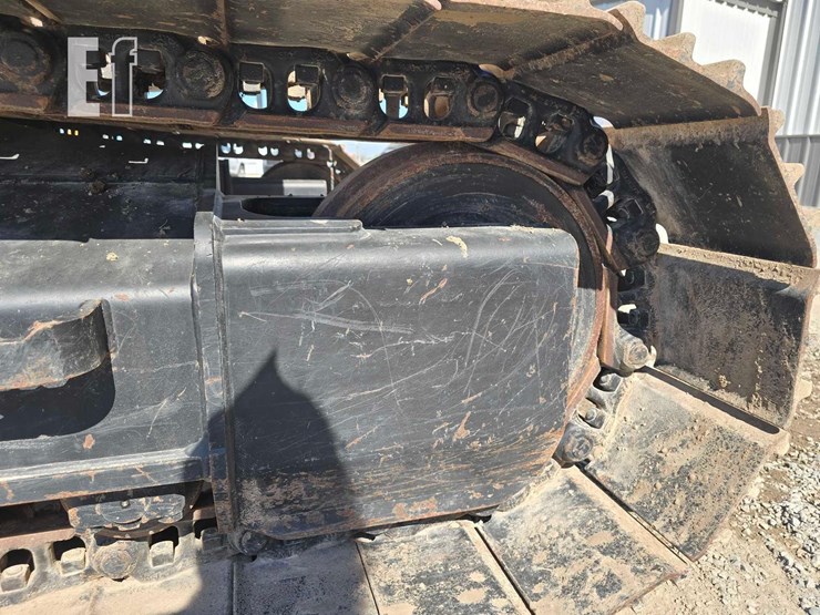 2019-caterpillar-325flcr-image-30