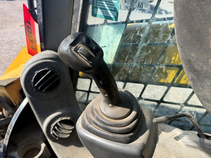 caterpillar-289d-image-33