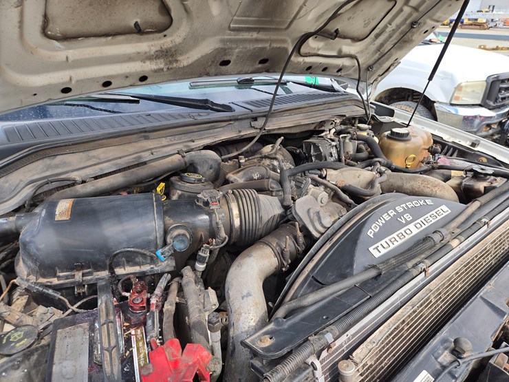 2008-ford-f550-image-36