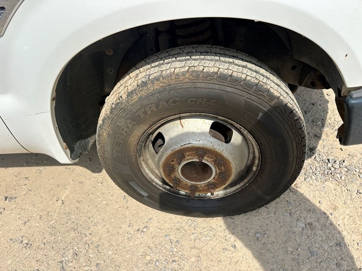 2008-ford-f350-image-39