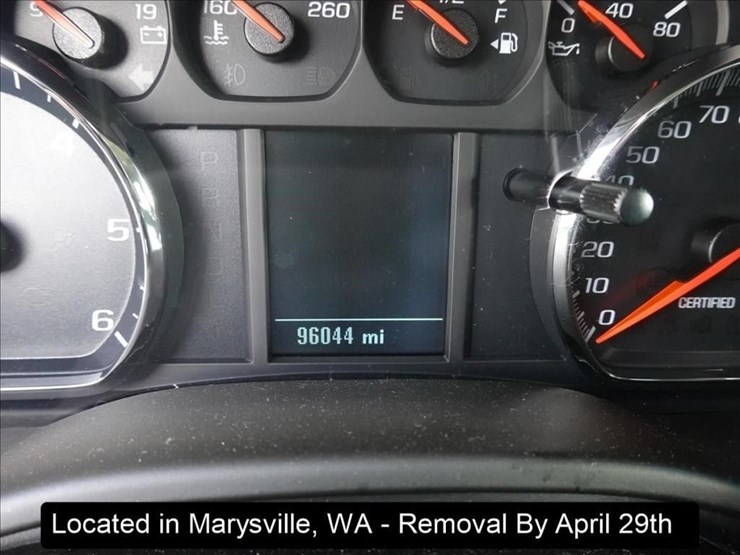 2017-chevrolet-tahoe-image-11