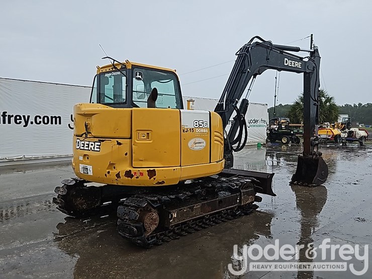 2020-deere-85g-image-4