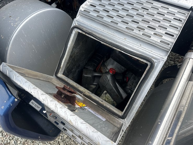 2020-kenworth-t680-image-33