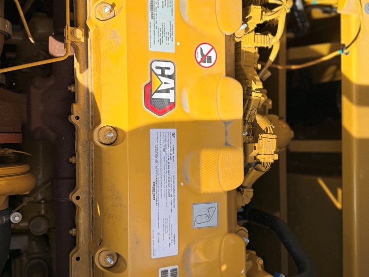 #1968-•-caterpillar-excavator-image-44