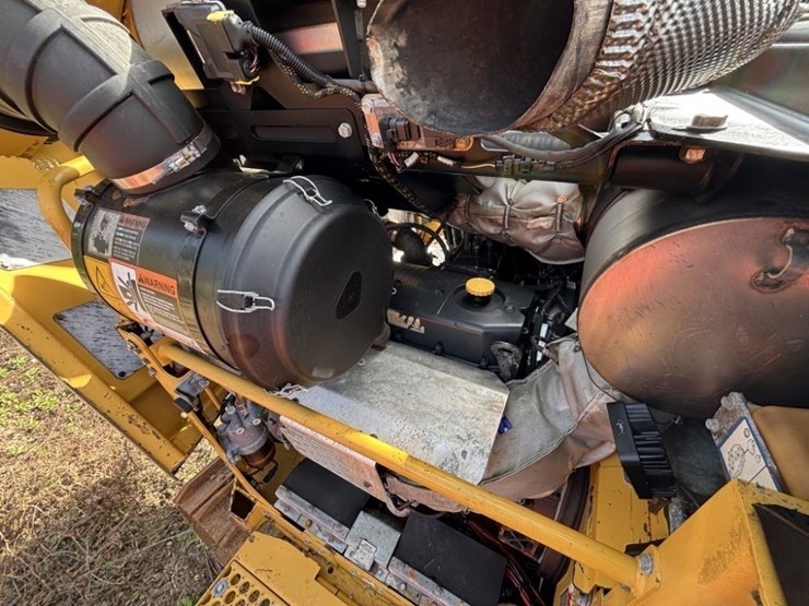 2017-tigercat-lx830d-image-38