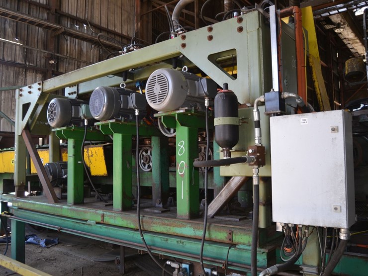 linden-high-speed-infeed-pineapple-infeed-table-w/-20hp-feed-motor-w/bridge-to-planer-feed-w/-controls-image-7