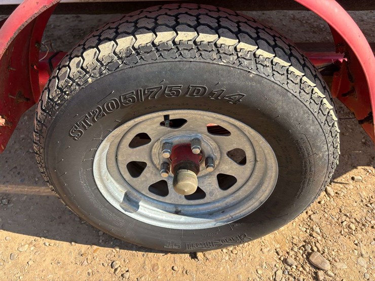 four-winns-"180-freedom"-ski-boat-w/-trailer-image-8