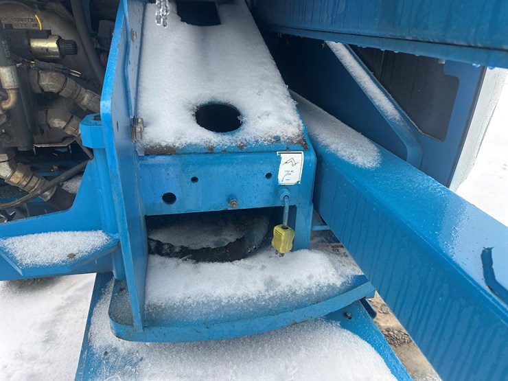 2005-massey-ferguson-8-image-38