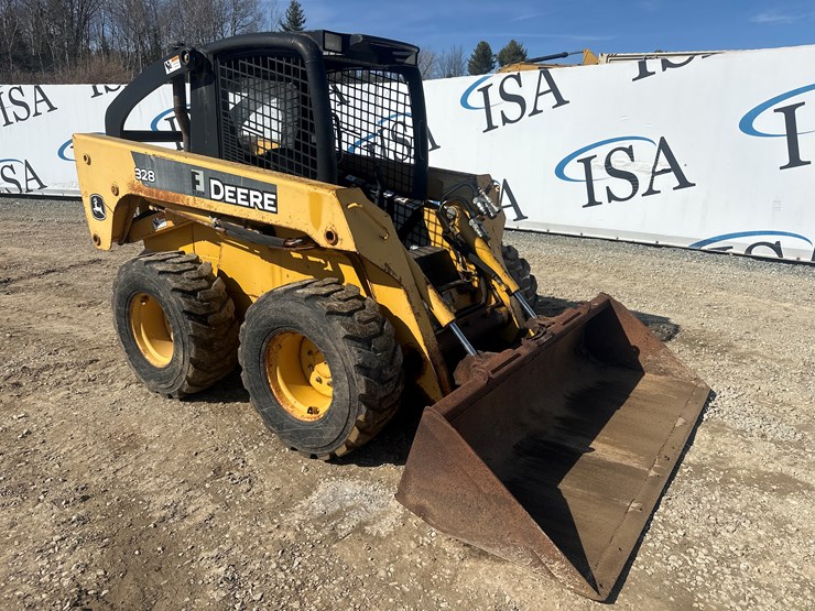 deere-328-image-7