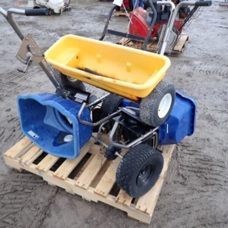 Qty Of (3) Spreaders