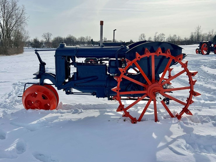 fordson-all-around-image-6