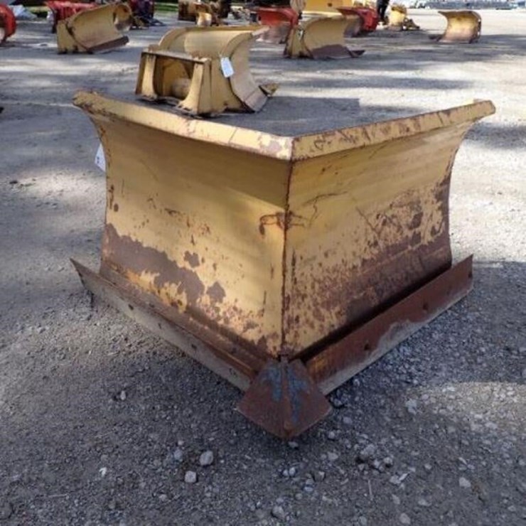 4 Ft V-Plow 045365