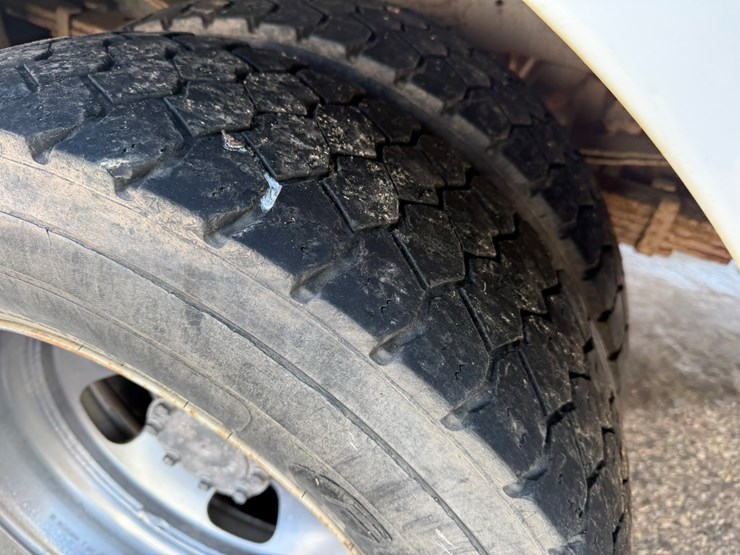 #1061-•-2016-ram-5500-heavy-duty-service-truck-image-49