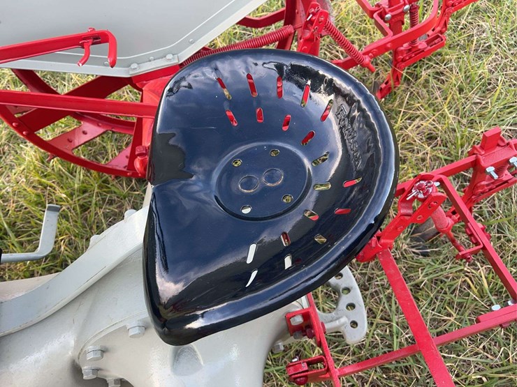 1927-fordson-tractor-image-44