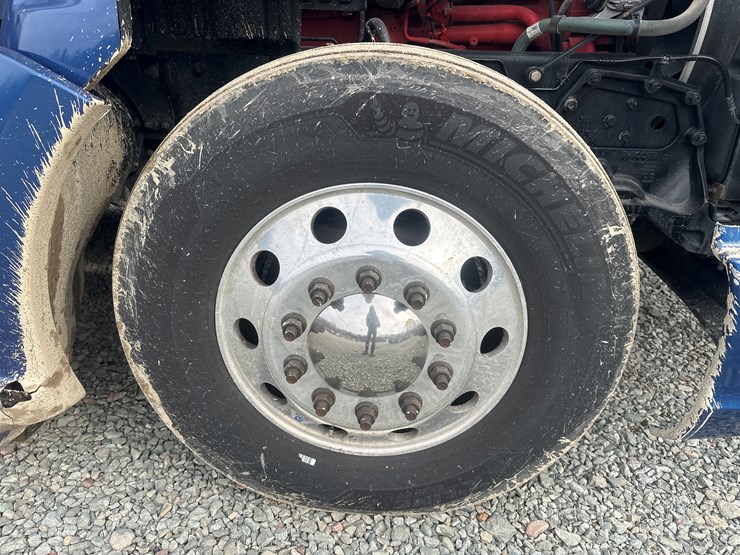 2020-kenworth-t680-image-92