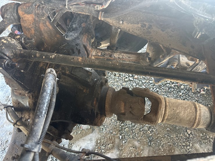 2012-international-7600-image-73