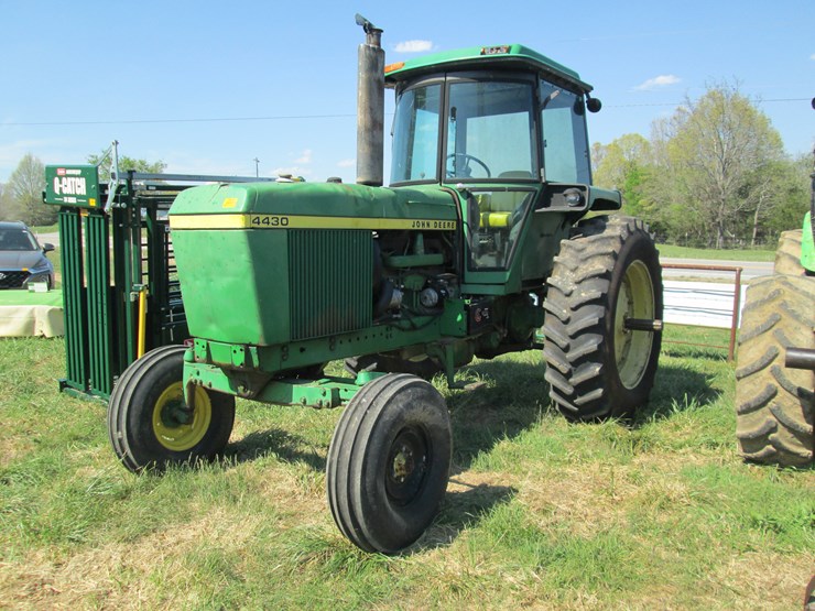 1977-john-deere-4430-image-1