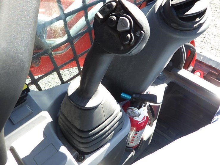 2024-kubota-svl75-3-image-22