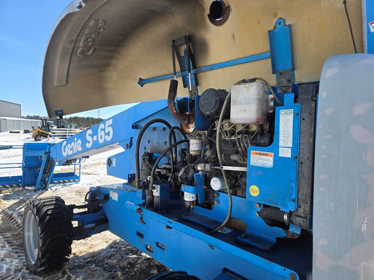 2006-genie-s65-image-47