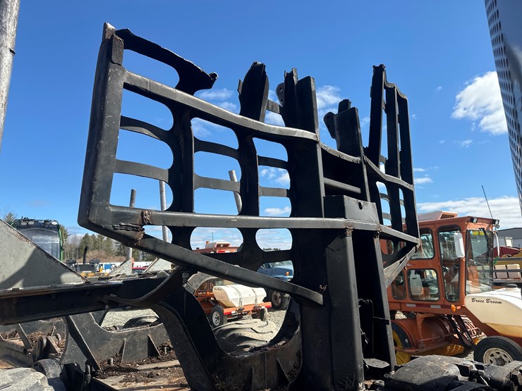 2007-timberpro-tf830-image-37