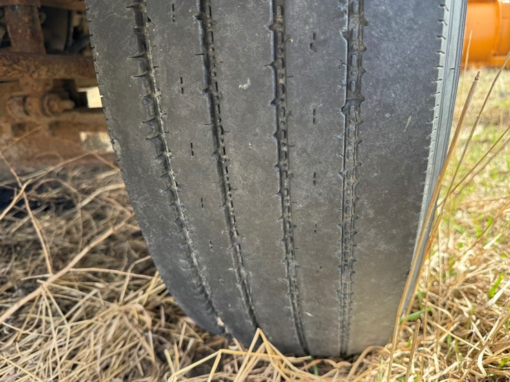 2007-international-durastar-4200-image-49