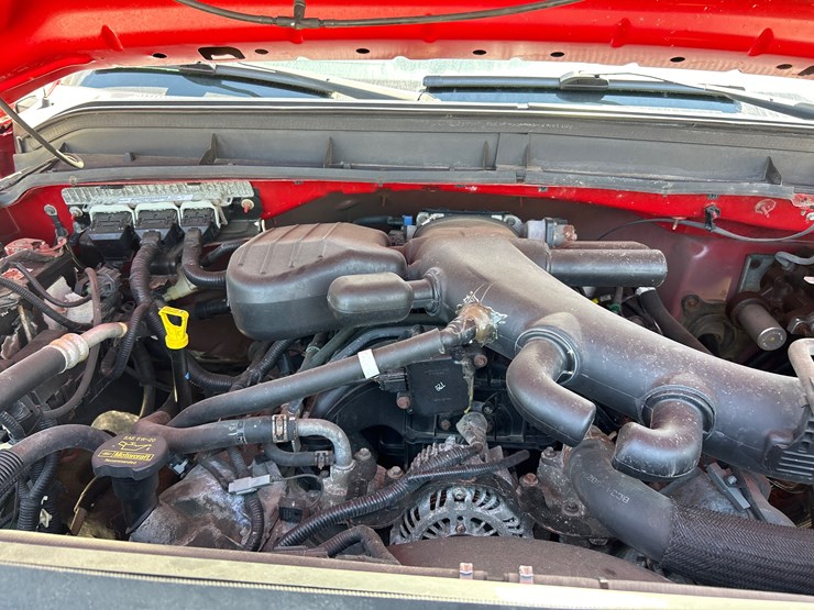 2013-ford-f550-image-9