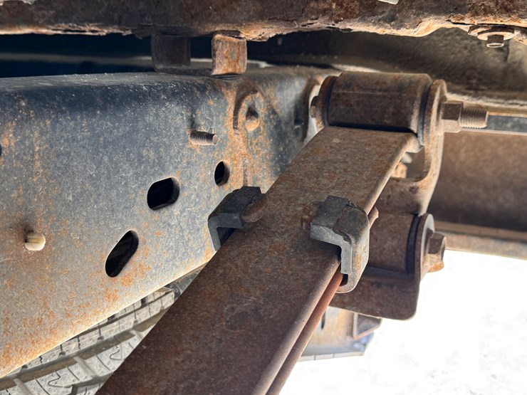 2011-ford-f250-xlt-image-21