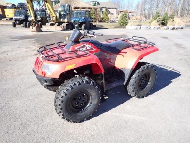 2015-arctic-cat-500-image-1