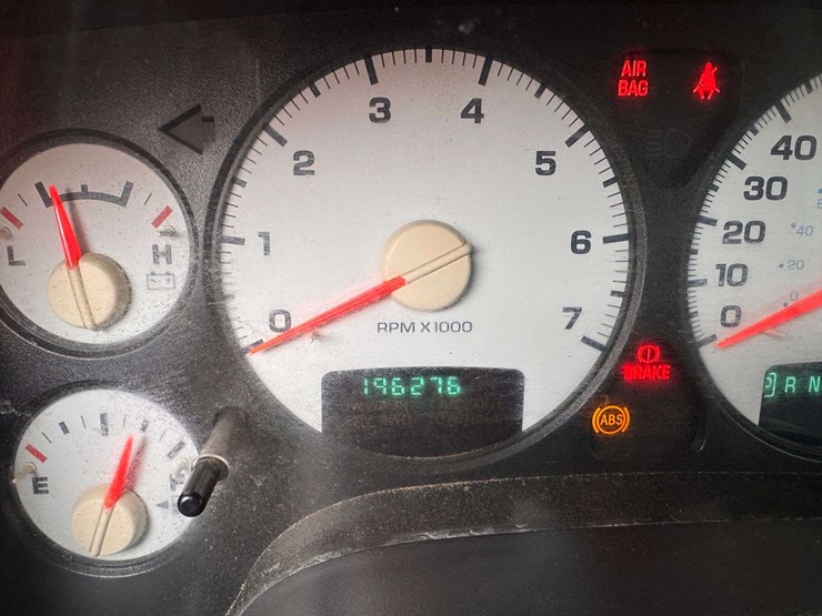 2004-dodge-ram-2500-image-28