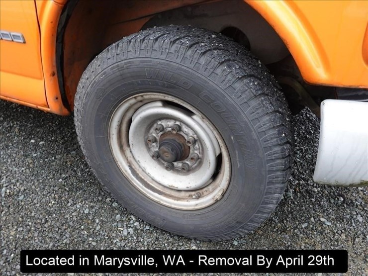 2001-chevrolet-3500-image-15