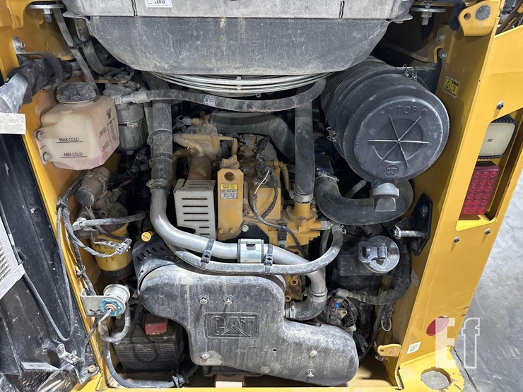 2023-caterpillar-259d3-image-28