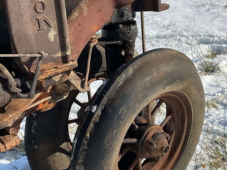 1938-fordson-all-around-image-13