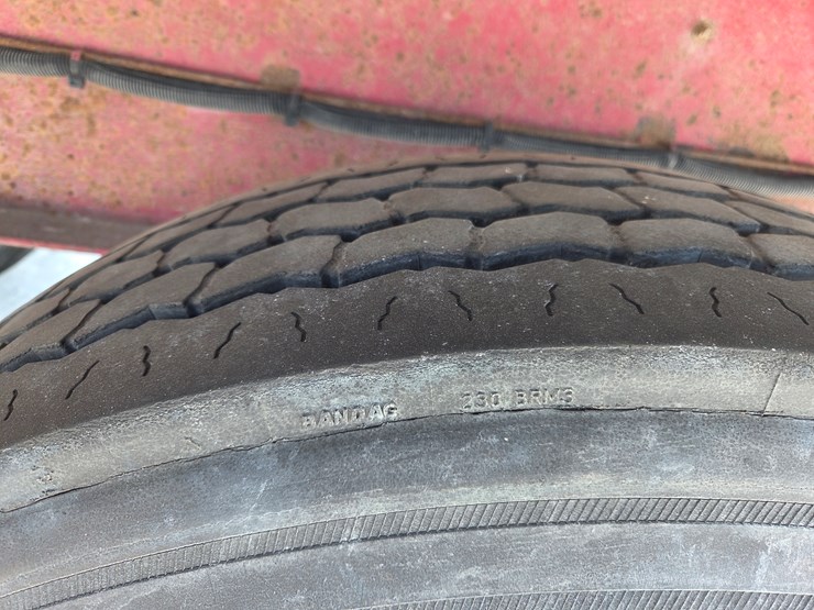 1998-massey-ferguson-8-image-27