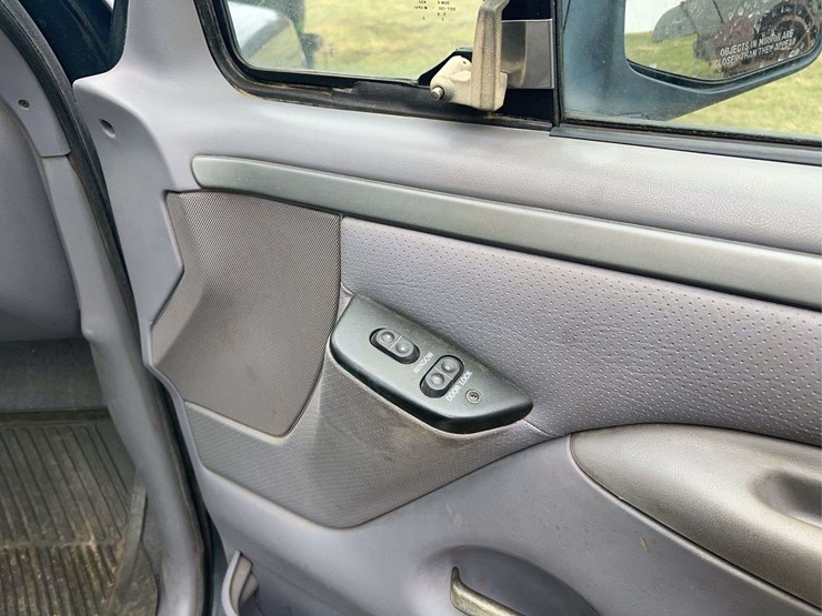 1995-ford-f250-image-99