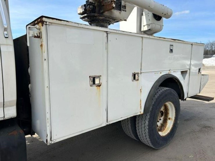 1997-ford-f800-image-37