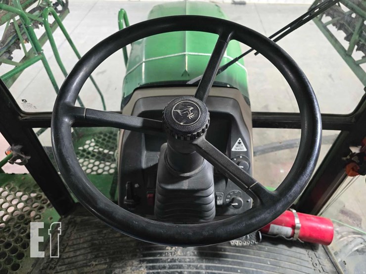 2011-john-deere-4630-image-10