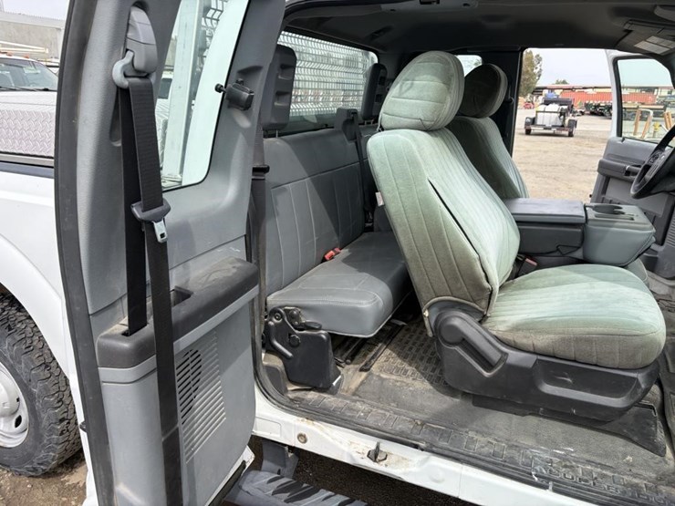 2011-ford-f250-image-10