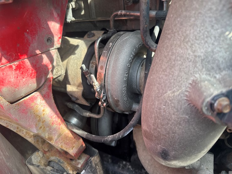 2012-international-7600-image-48